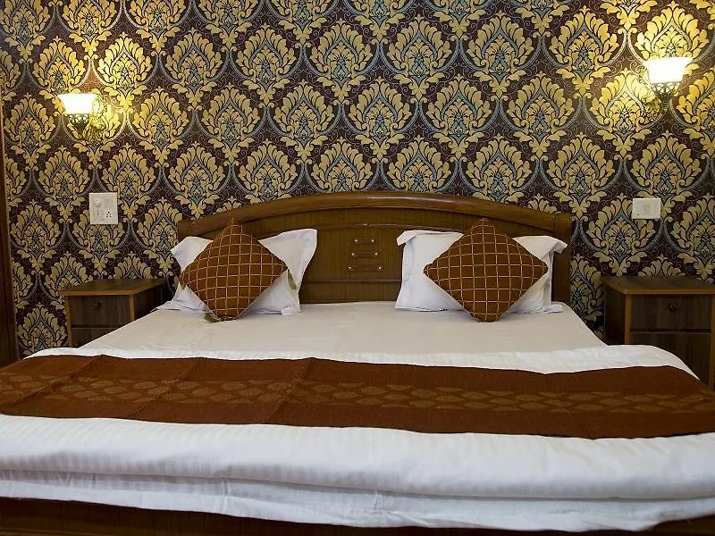 Skyview Holiday Home Pet Friendly Chandigarh Bed & Breakfast