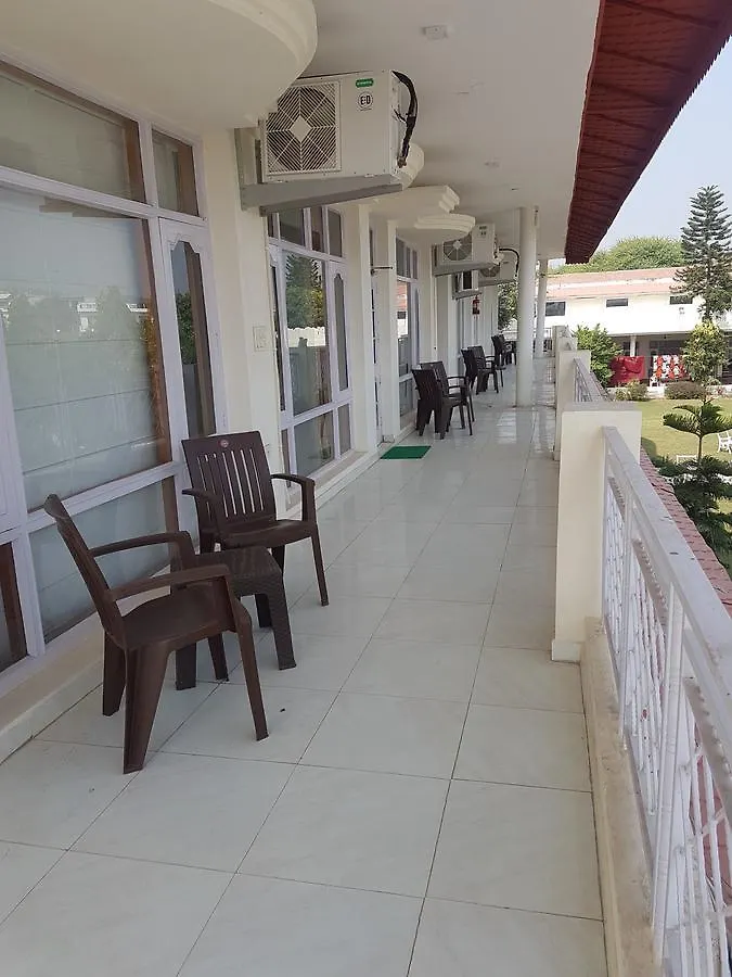 Bed & Breakfast Skyview Holiday Home Pet Friendly Chandigarh